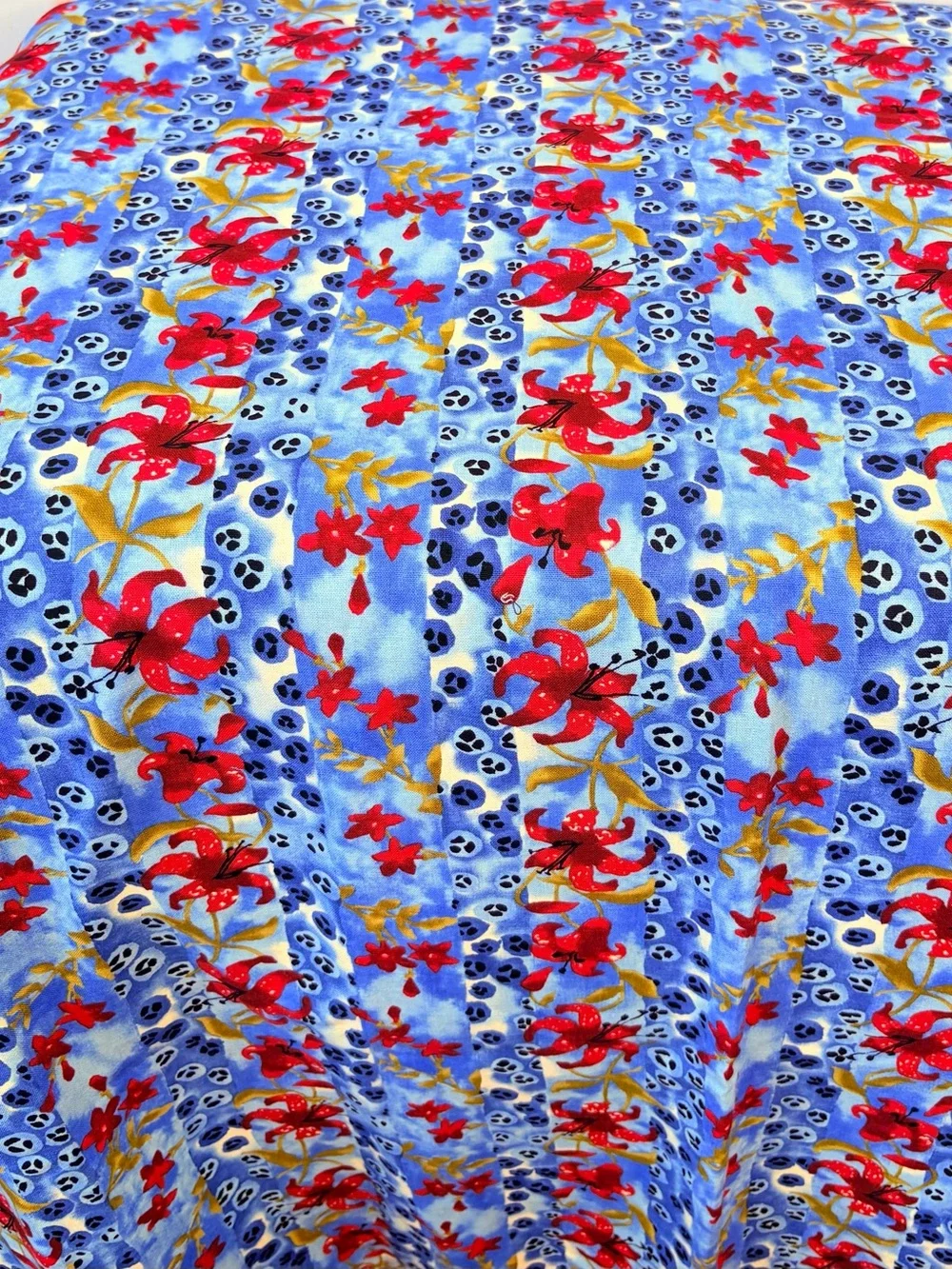 Vintage 70s Floral Red Lilies Cotton Upholstery Fabric 2 Yards